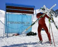 Světový rekord ve speedskiingu na běžkách drží Čech Radek Čermák